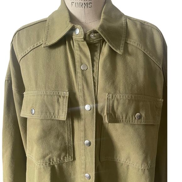 Reformation Jeans Ace Oversized Shirt Jacket in Olive/ Dried Herb  Size Medium - Picture 4 of 9